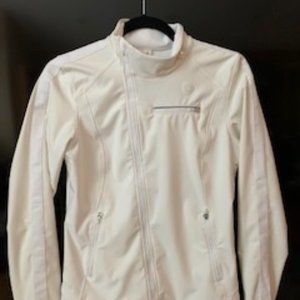 Women's Lululemon soft and luxurious fitness jacket. Size 6, White/cream